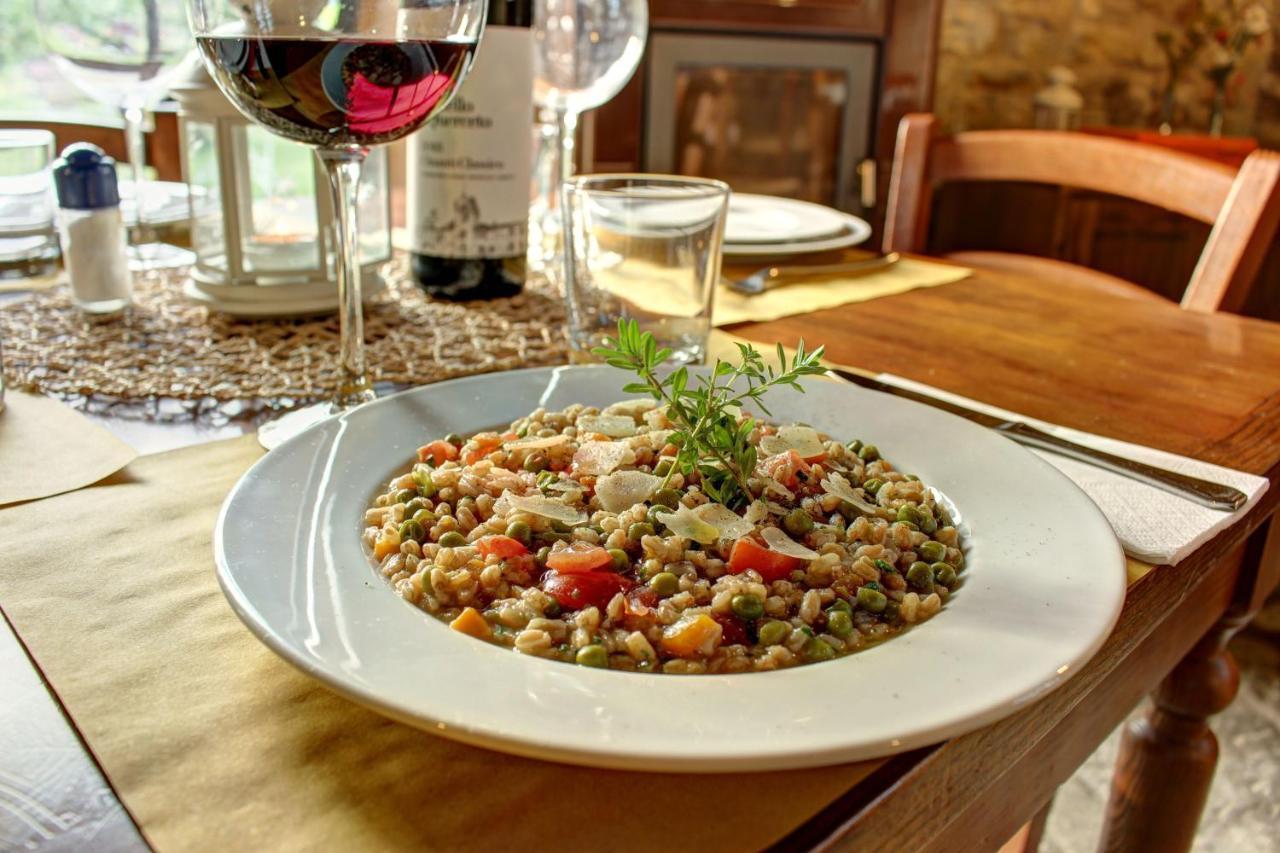 Agriturismo Casavecchia ฟิลยีเน วัลดาร์โน ภายนอก รูปภาพ