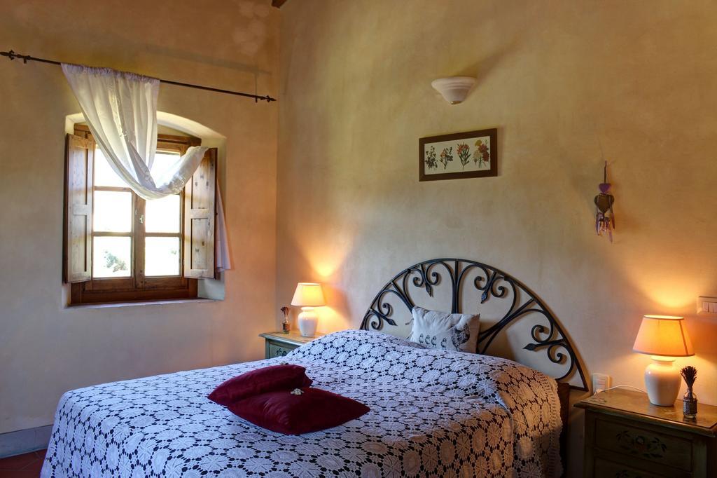 Agriturismo Casavecchia ฟิลยีเน วัลดาร์โน ภายนอก รูปภาพ