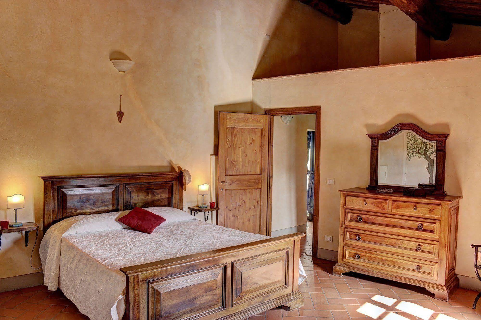 Agriturismo Casavecchia ฟิลยีเน วัลดาร์โน ภายนอก รูปภาพ