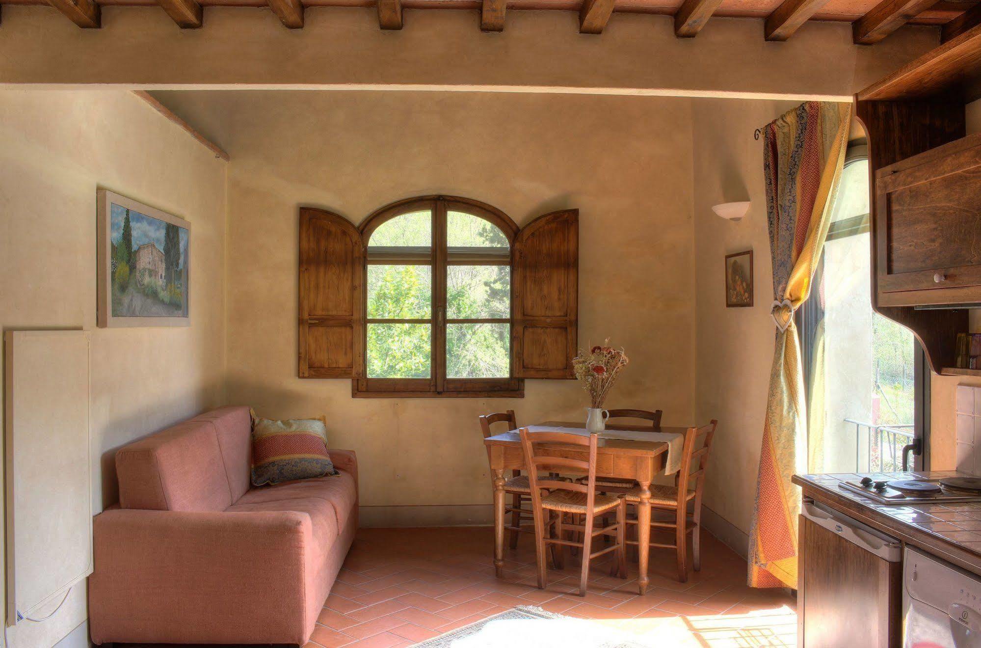 Agriturismo Casavecchia ฟิลยีเน วัลดาร์โน ภายนอก รูปภาพ