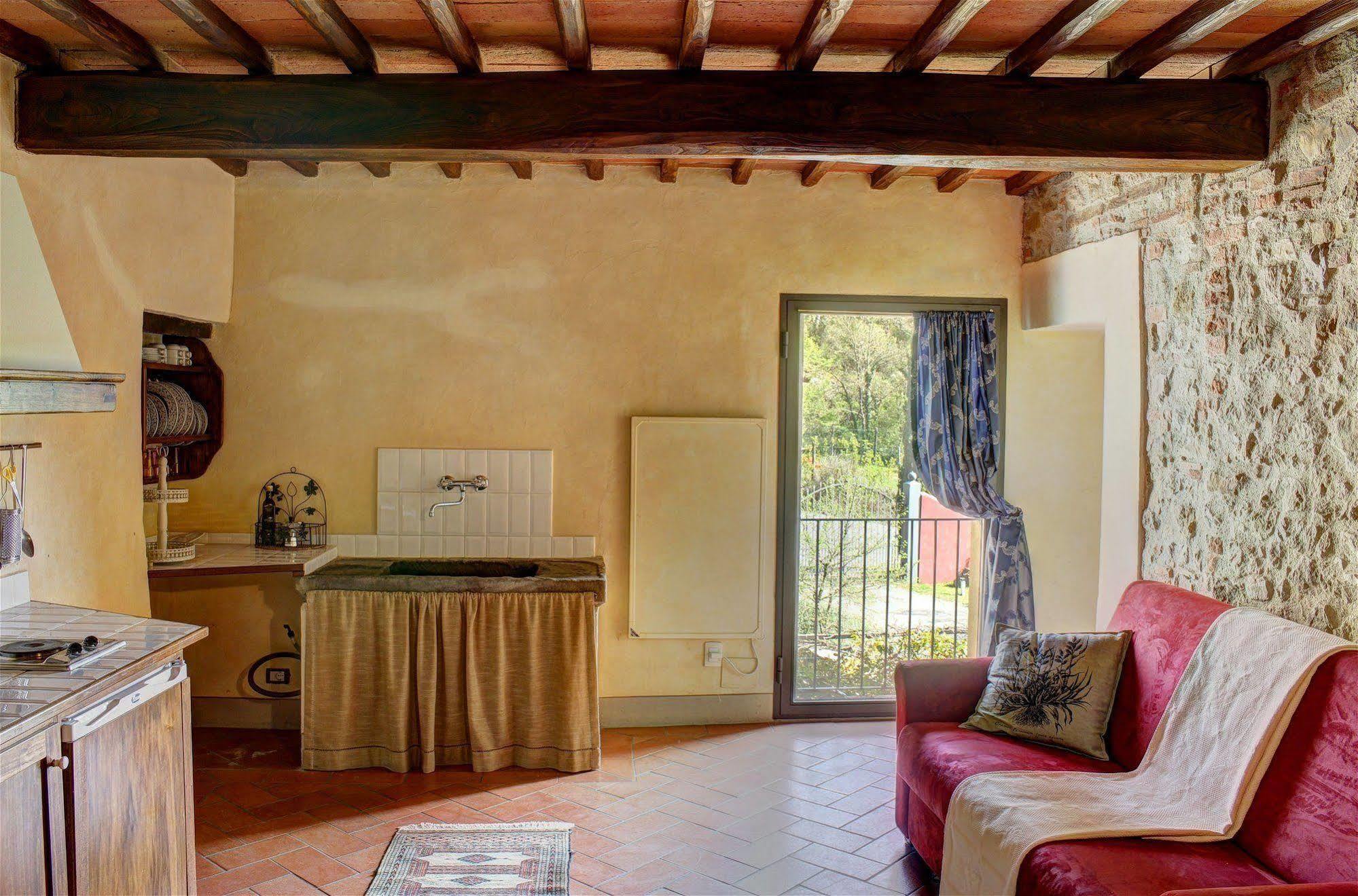 Agriturismo Casavecchia ฟิลยีเน วัลดาร์โน ภายนอก รูปภาพ