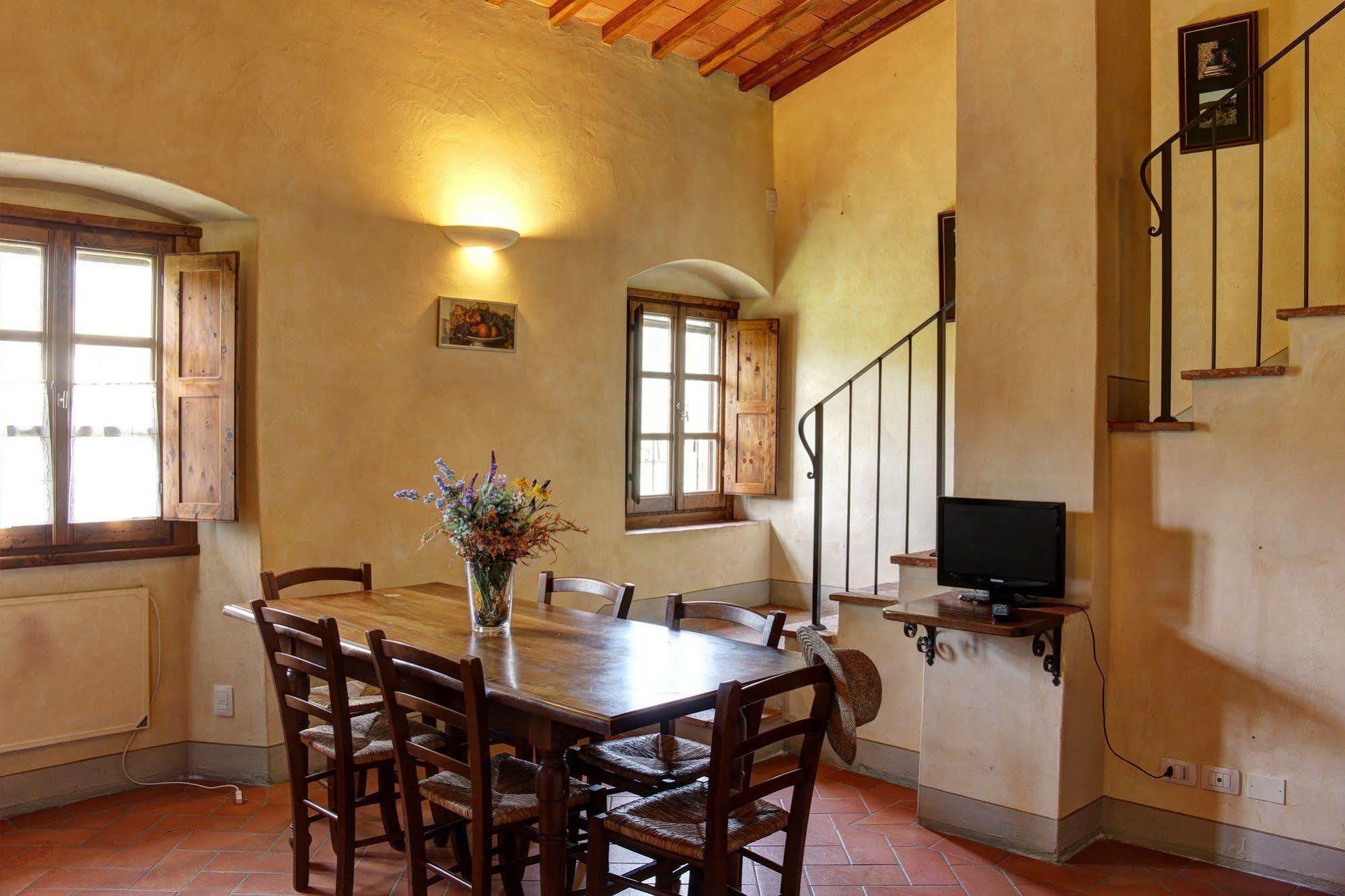 Agriturismo Casavecchia ฟิลยีเน วัลดาร์โน ภายนอก รูปภาพ